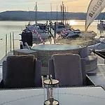 Diamond Bigigio House Boat Lisanza