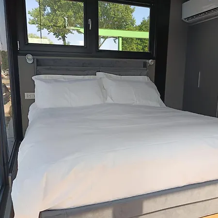 Diamond Bigigio House Boat *