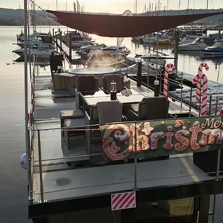 Diamond Bigigio House Boat