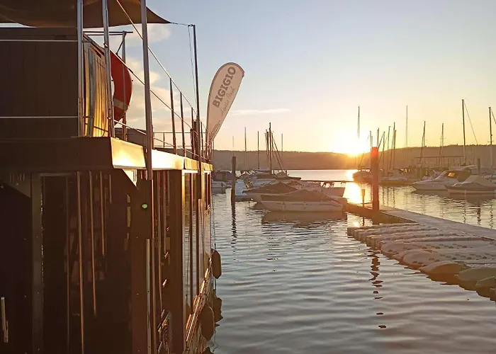 Diamond Bigigio House Boat