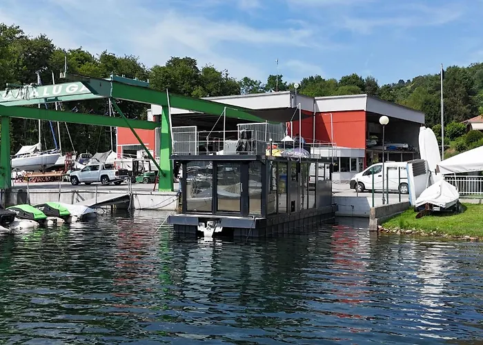 Diamond Bigigio House Boat