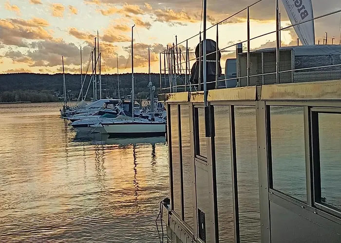 Diamond Bigigio House Boat *